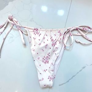 Frankie’s Bikini Sweet Rose Bottom